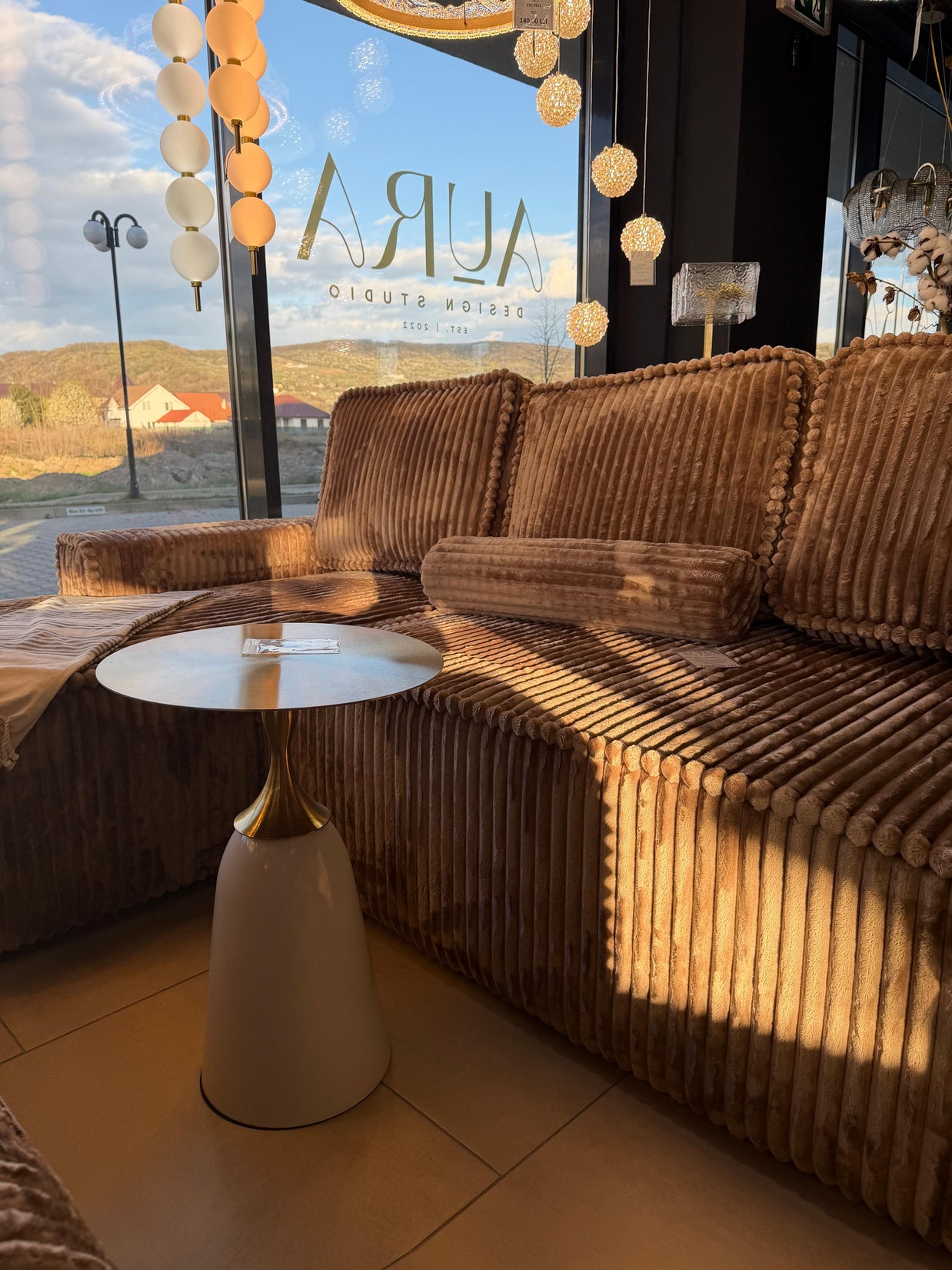 Colțar Extensibil Riva, 255 cm, Pat 200 x 160 cm, Șezlong 170 cm, Design Modern Premium